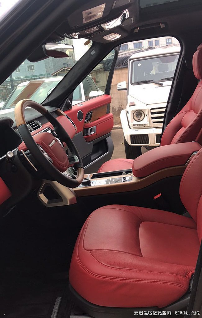 2019款路虎揽胜5.0T创世加长 22轮/1700W音响现车230万