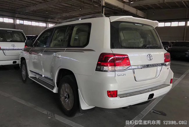 2019款丰田酷路泽4500中东版 8气囊/18轮/天窗现车97万