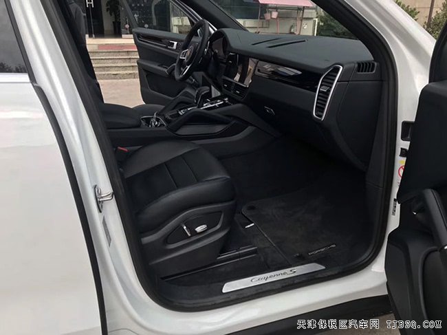 2019款保时捷卡宴2.9T墨西哥版 矩阵大灯/全景现车95万