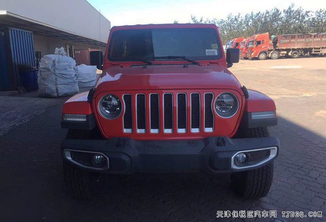 2019款JEEP牧马人撒哈拉 寒冷包/灯包/安全包现车45万
