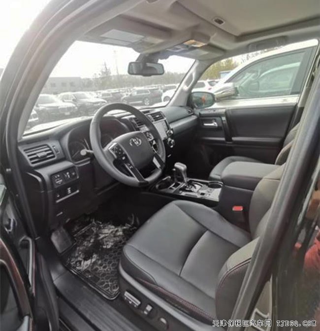 2020款丰田超霸4.0L加规版 经典越野优惠精选