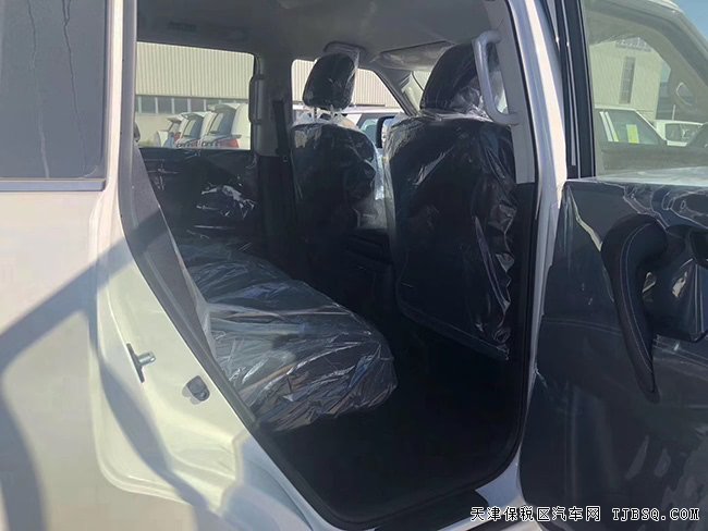 2020款日产途乐Y62中东版 双LED灯/7座/18轮现车56.5万