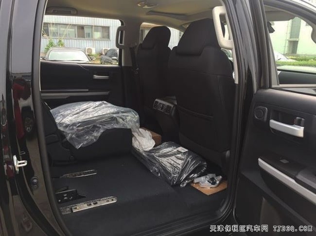 2019款丰田坦途SR5加规版 18轮/天窗/LED大灯现车43.5万