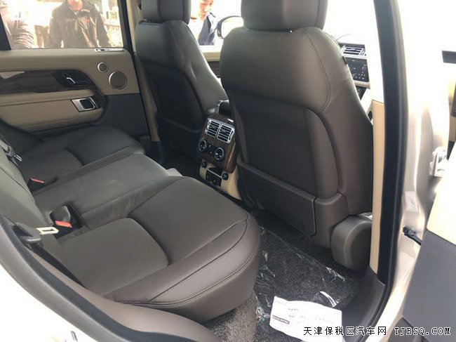 19款路虎揽胜3.0T行政版 驾辅包/视觉包/环影现车112万