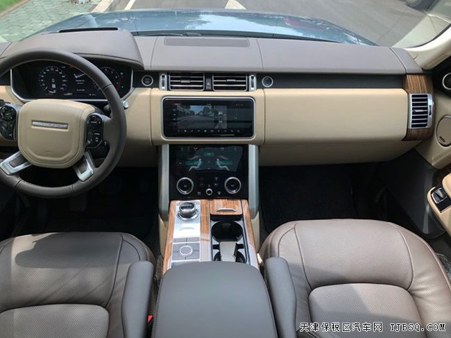 2019款路虎揽胜行政版3.0T 平行进口现车优惠专享