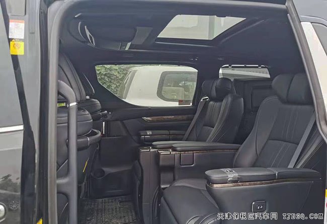 2019款丰田埃尔法3.5L保姆车 港口现车乐享极致