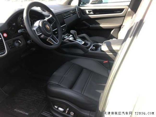 2019款保时捷卡宴加规版 3.0T豪华SUV现车优购