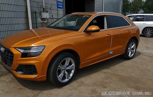 平行进口车19款奥迪Q7加规版 天津港现车震撼来袭