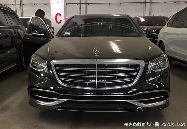 18款奔驰迈巴赫S560美规版 20轮/四座/环影现车329.8万