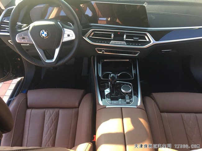 20款宝马X7墨西哥版 21轮/底升/哈曼卡顿/全景现车90万