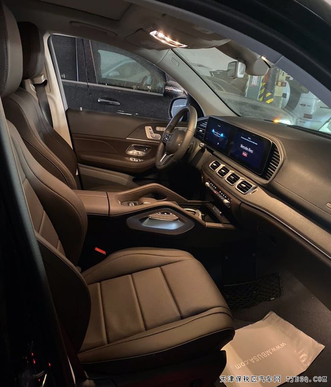 2020款奔驰GLS450美规版 20轮/环影/7座/全景现车107万