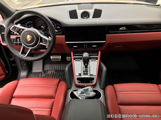 2019款保时捷卡宴2.9T加规版 19S轮/大豪华包现车103万