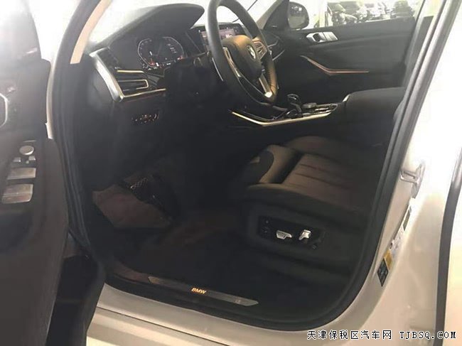2019款宝马X7美规版 豪华包/停辅包/寒冷包现车86.5万