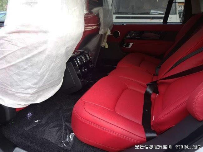 20款路虎揽胜3.0T柴油创世加长版 300PB/21轮现车143万