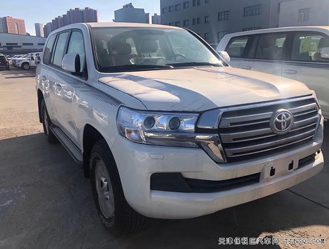 2019款丰田酷路泽4000中东版 外挂备胎/17轮现车62.3万