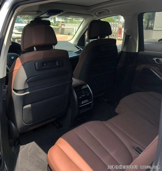 2019款宝马X7美规版 平行进口豪华SUV现车酬宾