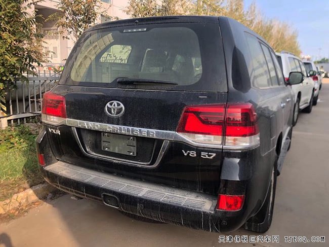 2019款丰田酷路泽5700中东版 天津港现车超值热销