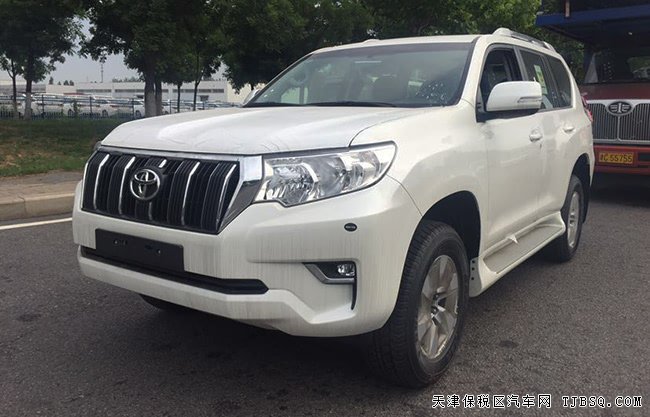 2019款丰田普拉多3000中东版 17轮/7座/天窗现车57.6万