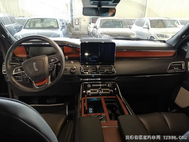 2019款林肯领航员加规版 300A/座椅包/科技包现车103万