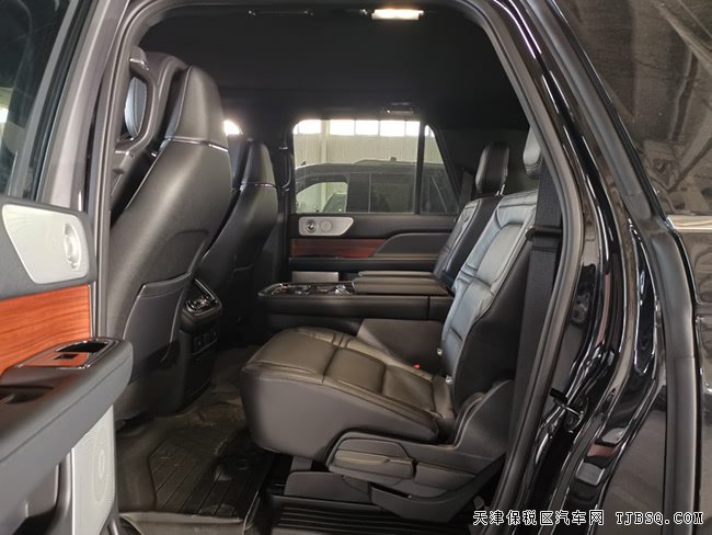 2019款林肯领航员加规版 300A/座椅包/科技包现车103万