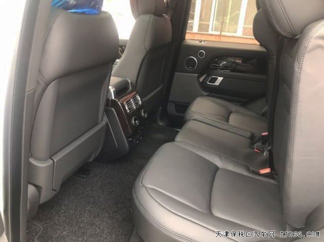 2019款路虎揽胜3.0T行政版 视觉包/HSE包/二代现车112万