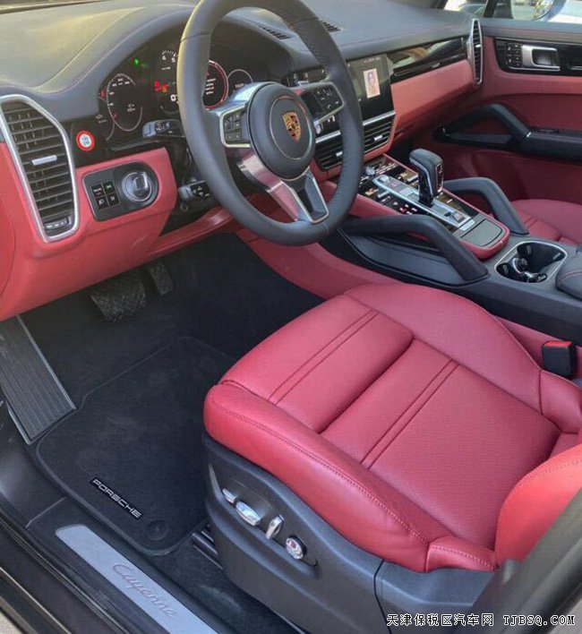 2020款保时捷卡宴加规版 21轮/环影/大豪华包现车96万