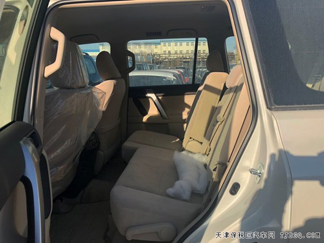 19款丰田普拉多4000中东版 9气囊/18轮/天窗现车58万购