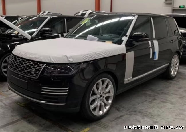 19款路虎揽胜3.0T柴油创世加长版 22轮/300PD现车138万