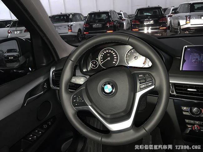 平行进口车18款宝马X5中东版 18轮/全景天窗现车56万购