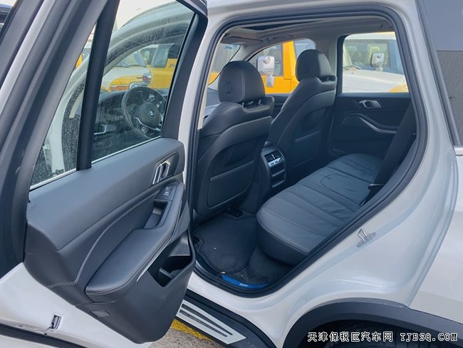 2020款宝马X5墨西哥版 19轮/全景天窗/LED大灯现车66万