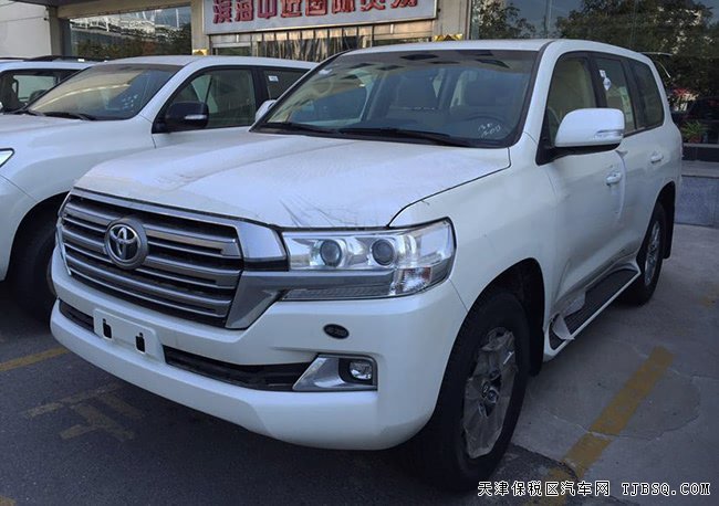 19款丰田酷路泽4600中东版 8气囊/天窗/18轮现车89.5万