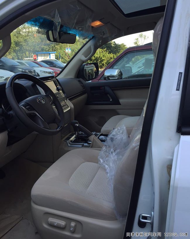 19款丰田酷路泽4600中东版 8气囊/天窗/18轮现车89.5万