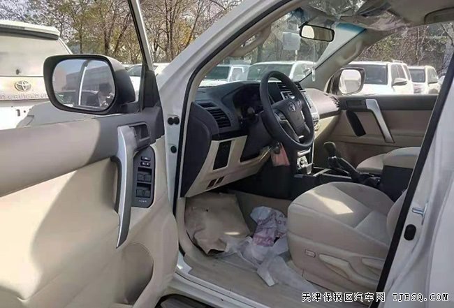 2019款丰田普拉多2700中东版 7座/17轮/底挂现车39.5万