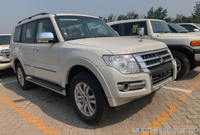2019款三菱帕杰罗V97中东版 18轮/双差速锁现车30.3万