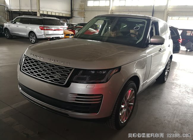 2019款路虎揽胜3.0T行政版 驾辅包/视觉包/HSE现车108万