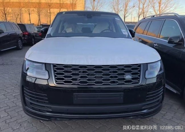 2019款路虎揽胜3.0T行政版 20轮/全景天窗现车101.5万