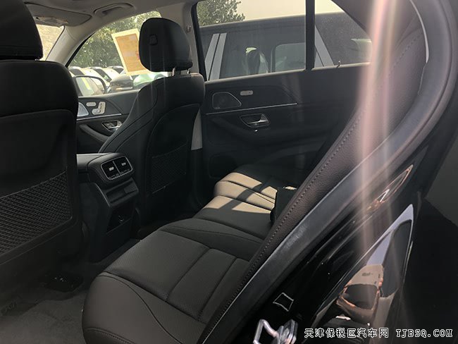 2020款奔驰GLE450加规版 豪华包/科技包/底升现车85万