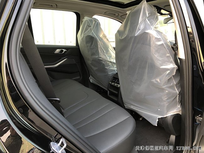 20款宝马X5欧规版 LED大灯/18轮/星空顶全景现车66.5万