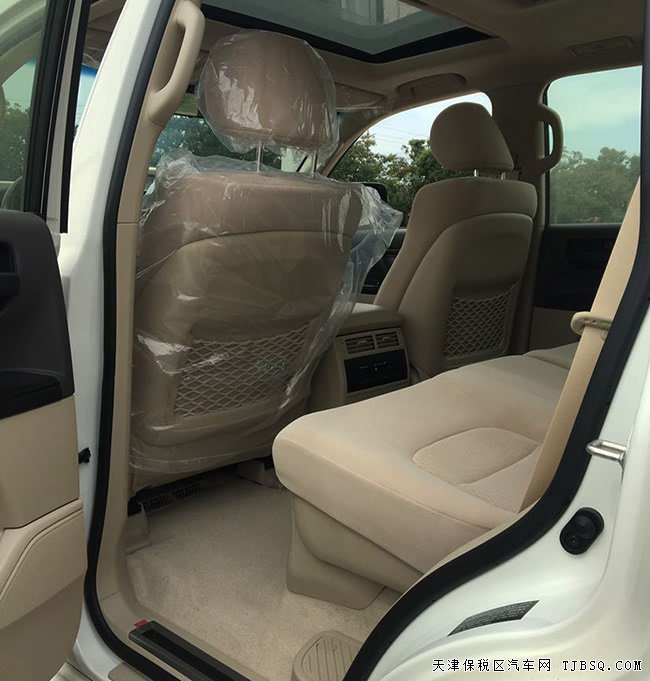 2019款丰田酷路泽4600中东版 18轮/天窗/遥启现车90万