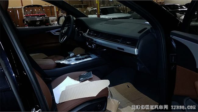 19款奥迪Q7加规版 动态包/20轮/BOSE/环影现车68万优选