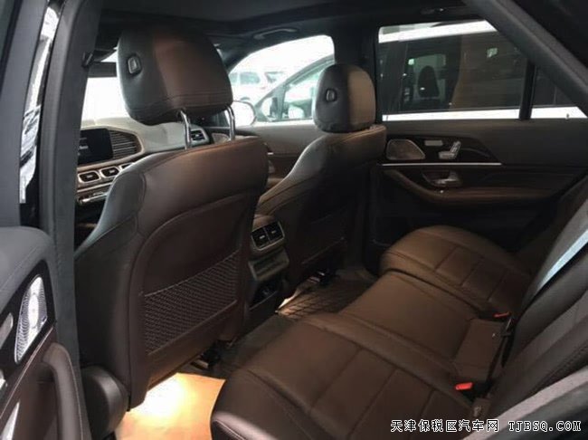 2020款奔驰GLE350加规版 豪华包/运动包/7座现车77.5万