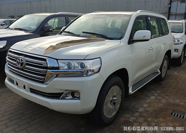 2019款丰田酷路泽4000中东版 18轮/天窗/气泵现车64.8万