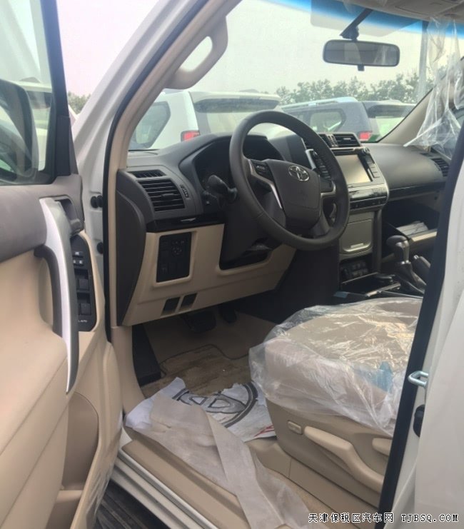 19款丰田霸道4000中东版 18轮/天窗/后挂备胎现车57.8万
