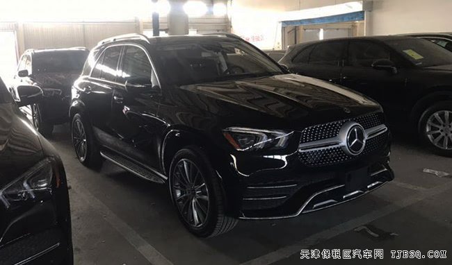 2020款奔驰GLE450加规版 豪华包/科技包/21轮现车88万
