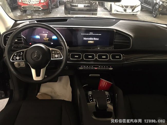 2020款奔驰GLE450加规版 豪华包/科技包/21轮现车88万