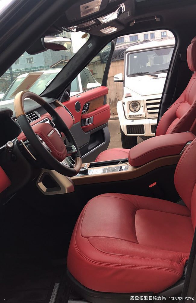 19款路虎揽胜5.0T创世加长版 22轮/1700W音响现车227万