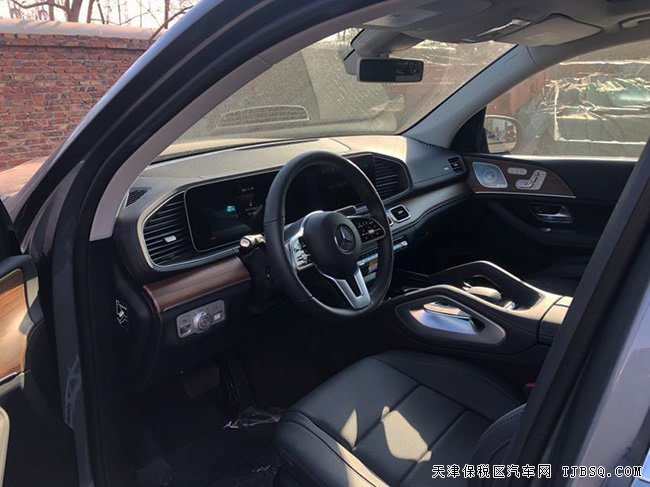 2020款奔驰GLS450美规版 6座/全景天窗/20轮现车95.8万