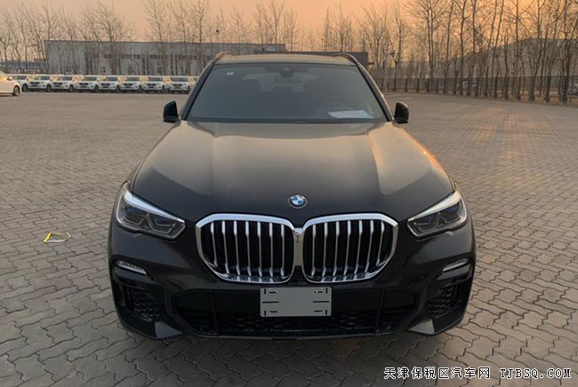 19款宝马X5加规版 大豪华包/M运动包/液晶钥匙现车79万