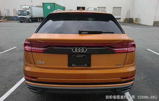平行进口19款奥迪Q8加规版 Sline/22轮/环影现车73.8万