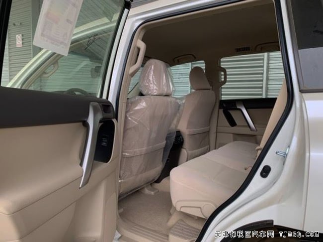 2019款丰田普拉多2700中东版 17轮/7座/底挂现车39.5万